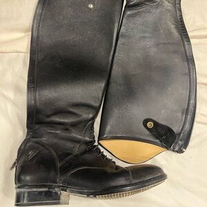 Black Leather Riding Boots
